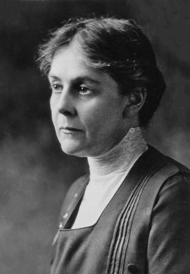 Illustration for article titled Badass Historical Chemists: Alice Hamilton Versus Absolutely Everyone